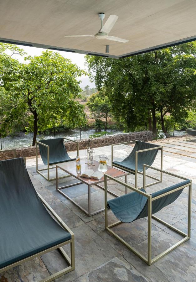 Lohonostays Maharajah House Karjat Ngoại thất bức ảnh